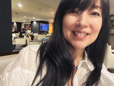 まぶたのたるみに秘められた若返りの秘密